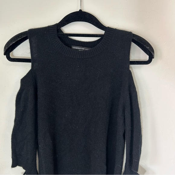 Generation Love cashmere Black cold shoulder sweater size XS - Picture 6 of 12